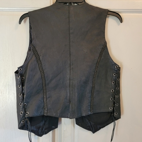 Diamond Plate Black Leather Vest - Picture 6 of 8